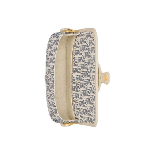 Buckle shoulder bag