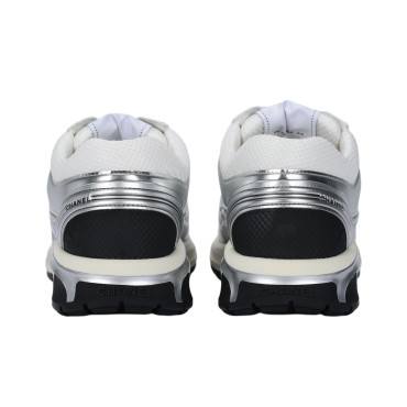 Logo Silver Sneakers
