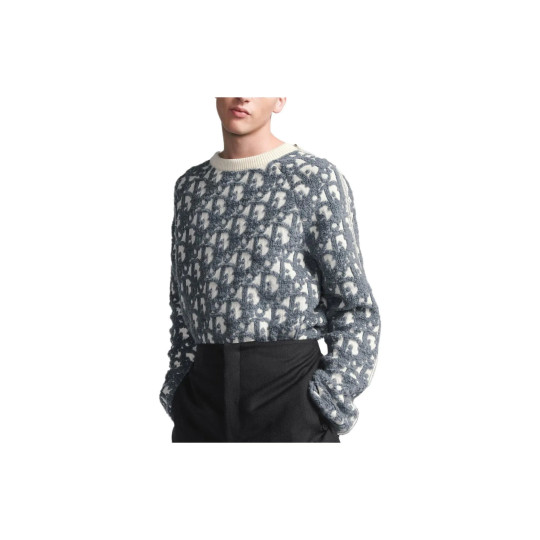 Long-sleeved white sweater