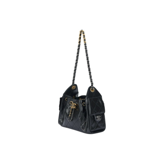 Leather shoulder bag