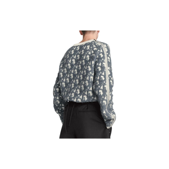 Long-sleeved white sweater