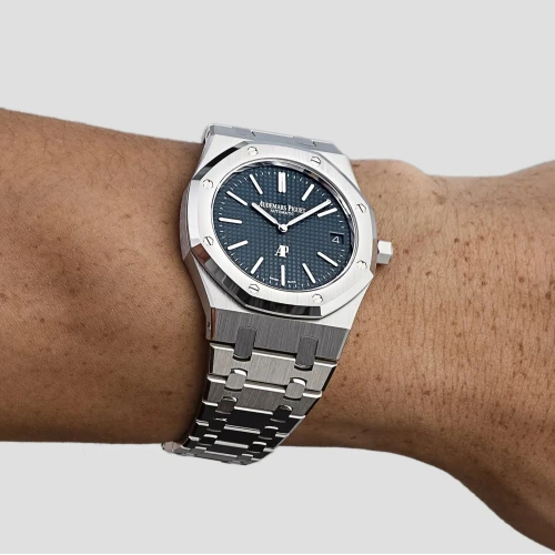 Royal Oak Jumbo Extra-Thin Stainless Steel Blue Dial watch