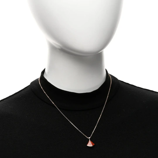 Divas’ Dream Necklace