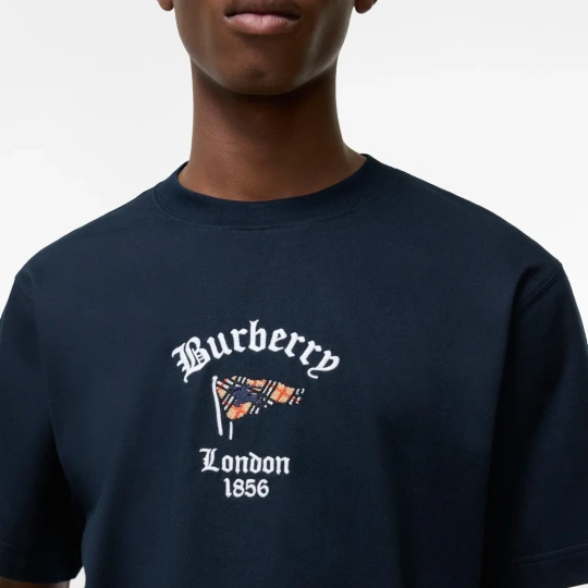 London 1856 Embroidered Logo T-Shirt