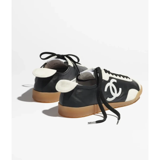 Calfskin & Embossed Suede Calfskin 
Black & White Trainers