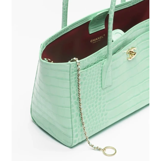 Crocodile Embossed Calfskin Gold-Tone Green Tote Bag