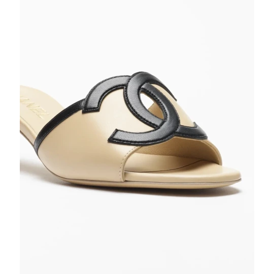 Lambskin Beige & Black