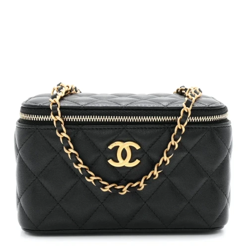 Lambskin Quilted Small Heart Vanity Case With Chain Black Bag