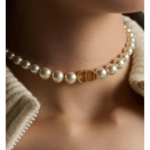 Montaigne Pearl Necklace