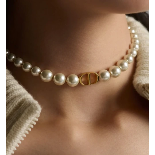 Montaigne Pearl Necklace