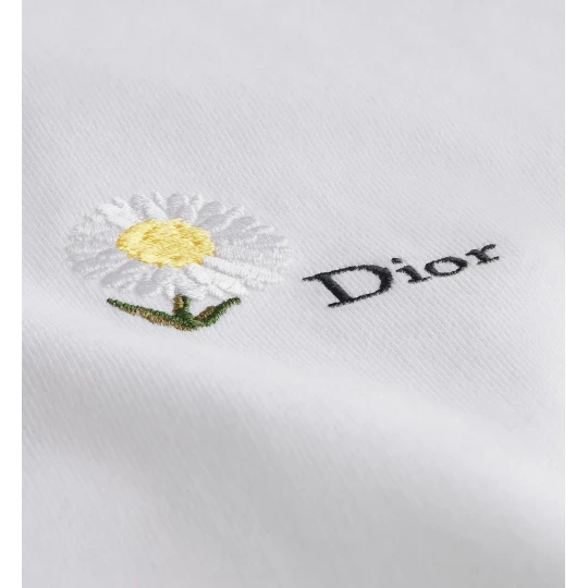 Daisy Embroidery T-Shirt