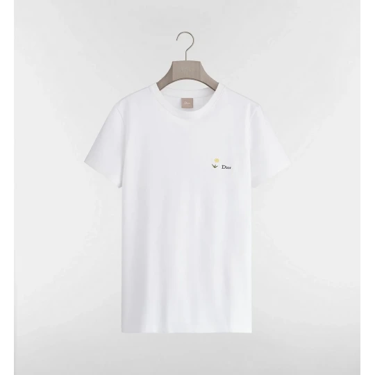 Daisy Embroidery T-Shirt