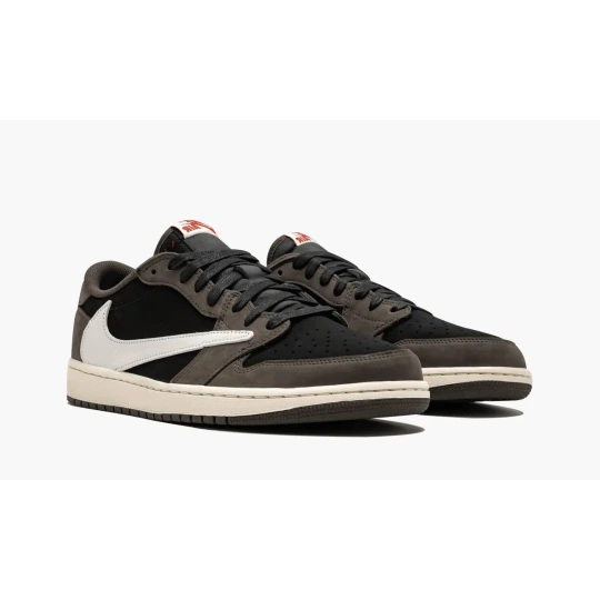 Air Jordan 1 Retro Low OG SP Travis Scott 