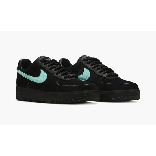 Nike Air Force 1 Low 