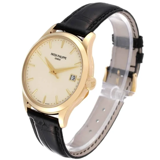 Calatrava Hunter Case Yellow Gold watch