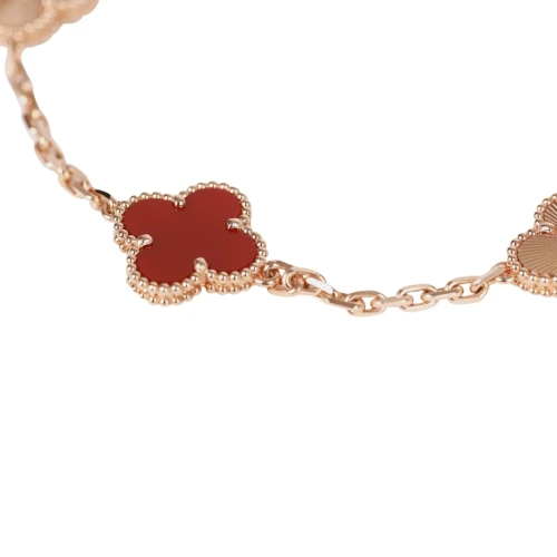 Vintage Alhambra long necklace