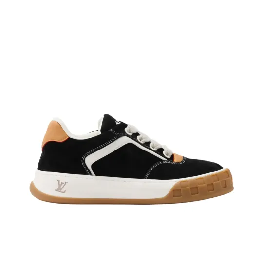 Black Sneakers