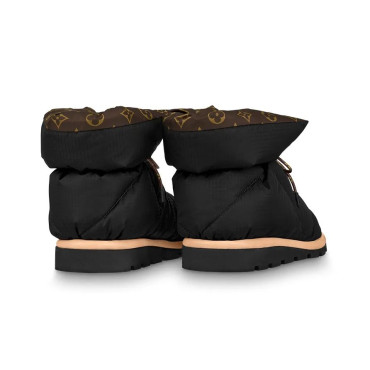 Pillow Brown Boots
