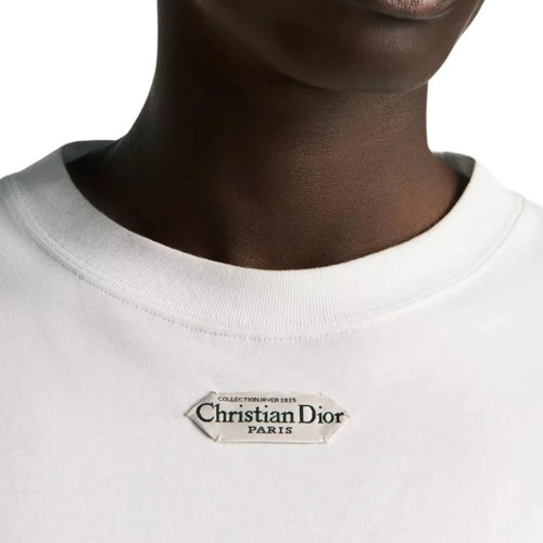 Essentials series White T-shirt